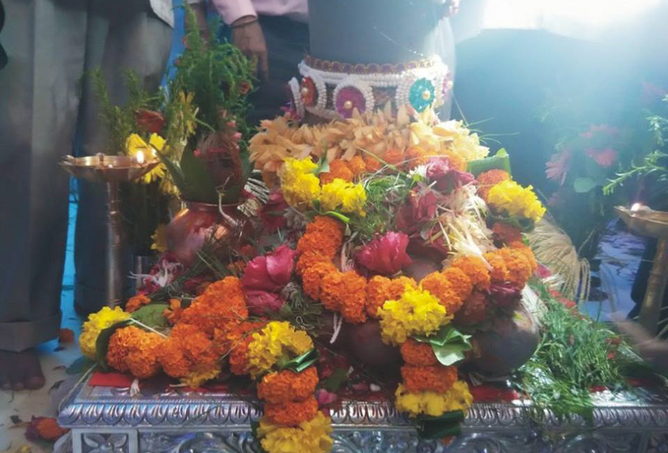 Lalbaugcha Raja 2015 Padya Pujan Ceremony
