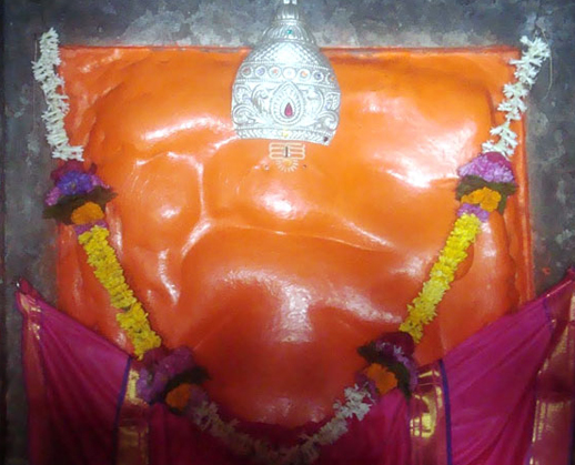 Lenyadri’s Shree Girijatmaj temple